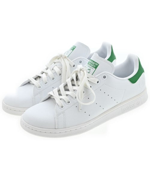 adidas 運動鞋