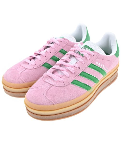 adidas 運動鞋