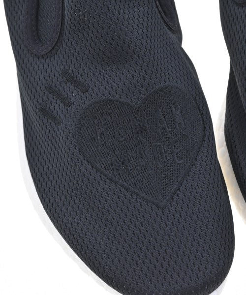 adidas 運動鞋