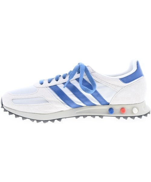 adidas 運動鞋