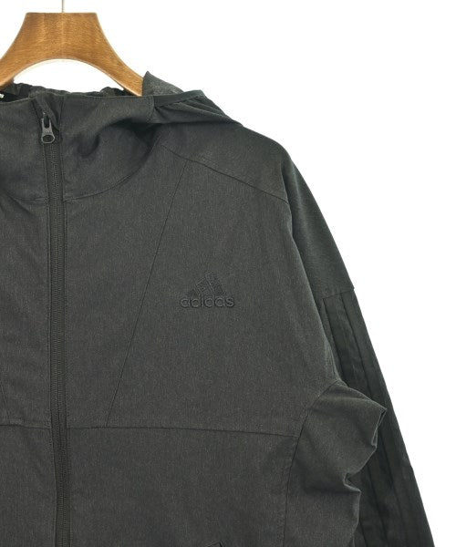 adidas 山系外套