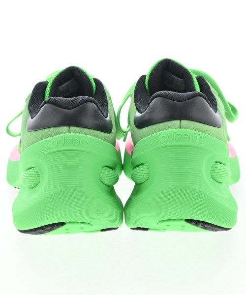 adidas 運動鞋