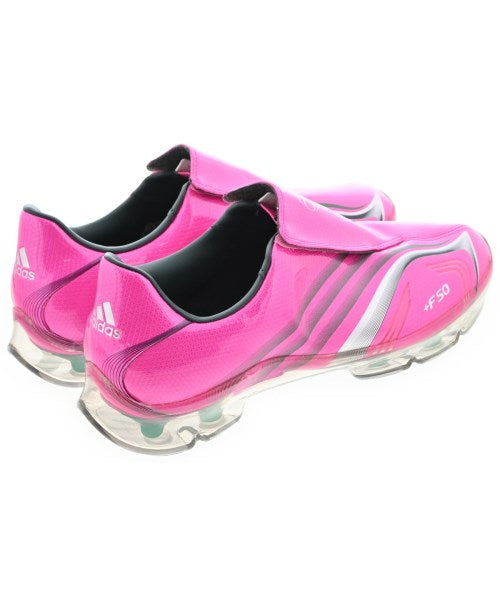 adidas 運動鞋