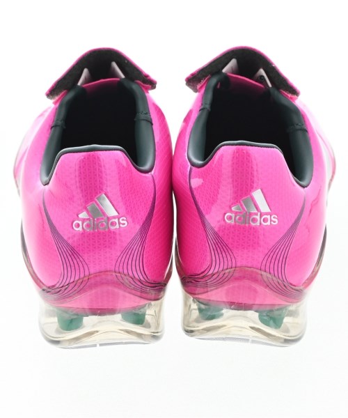 adidas 運動鞋