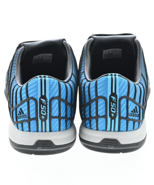 adidas 運動鞋