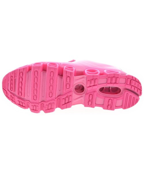 adidas 運動鞋