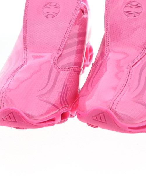 adidas 運動鞋