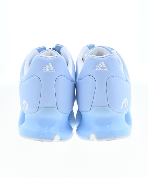 adidas 運動鞋
