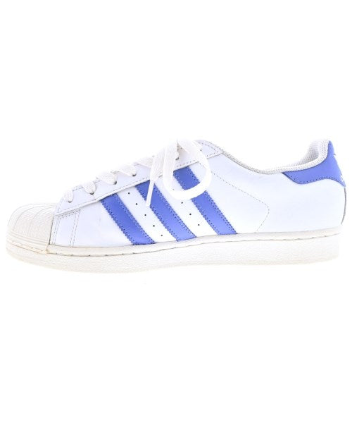 adidas 運動鞋
