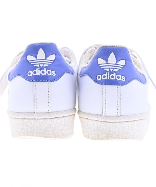 adidas 運動鞋