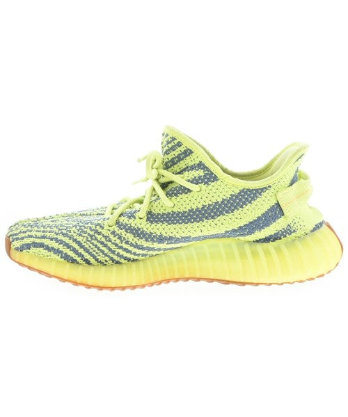 adidas 運動鞋