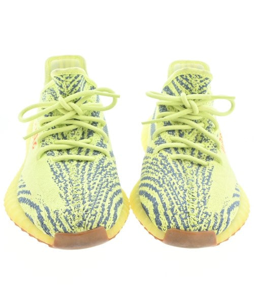 adidas 運動鞋