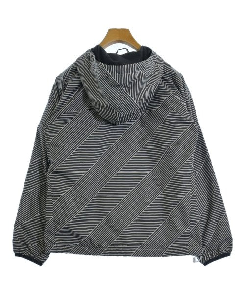 adidas 山系外套