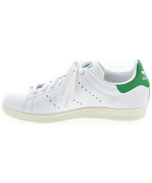 adidas 運動鞋