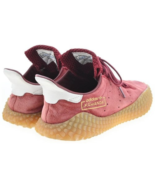adidas 運動鞋