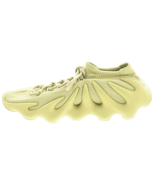adidas 運動鞋