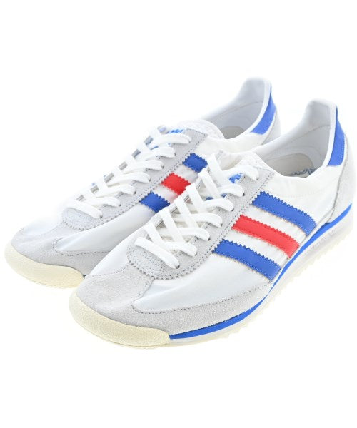 adidas 運動鞋