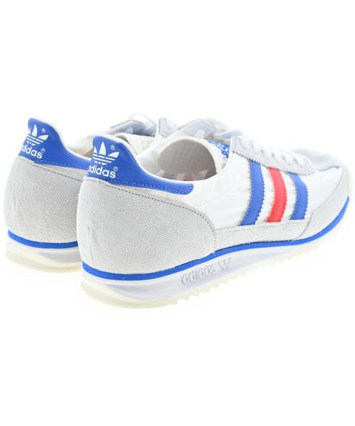 adidas 運動鞋