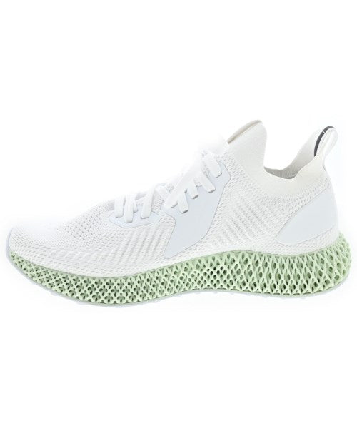 adidas 運動鞋