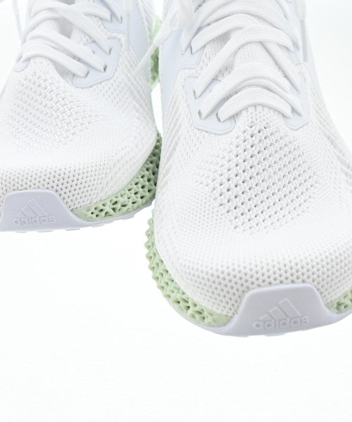 adidas 運動鞋