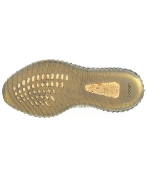 adidas 運動鞋