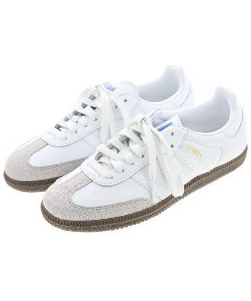 adidas 運動鞋