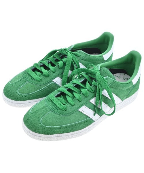 adidas 運動鞋