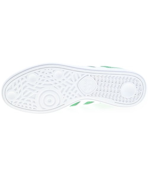 adidas 運動鞋