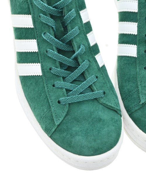 adidas 運動鞋