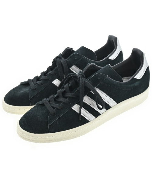 adidas 運動鞋