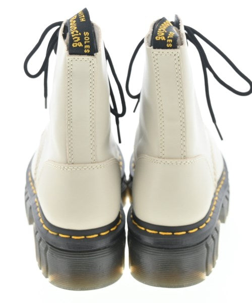 Dr.Martens 靴子