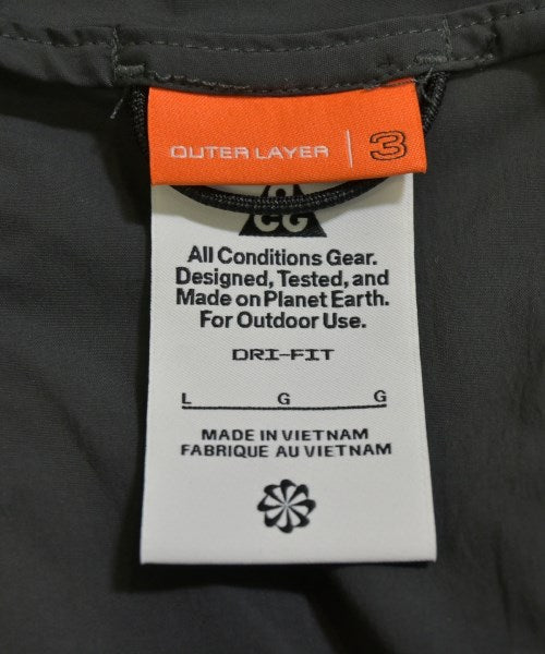 NIKE ACG 山系外套