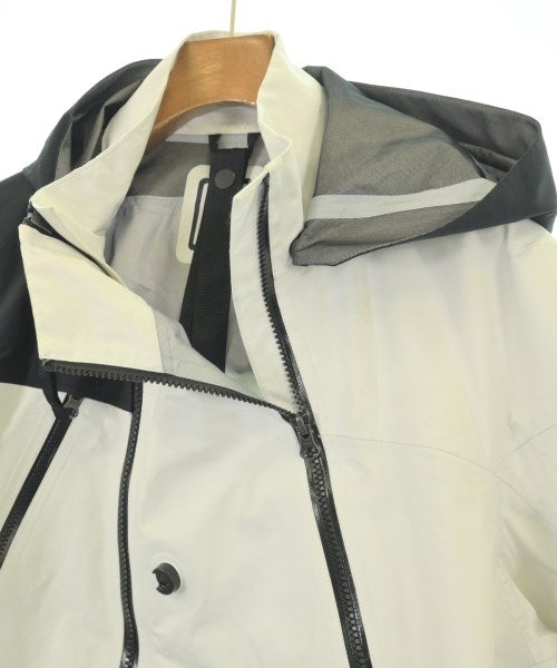 NIKE ACG 山系外套