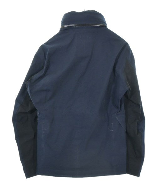 NIKE ACG 山系外套