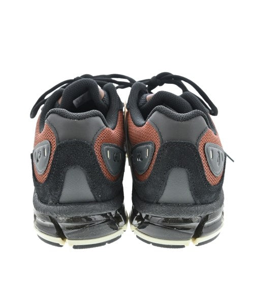 asics 運動鞋