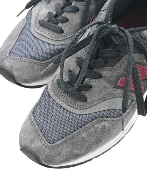 New Balance 運動鞋