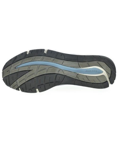 New Balance 運動鞋