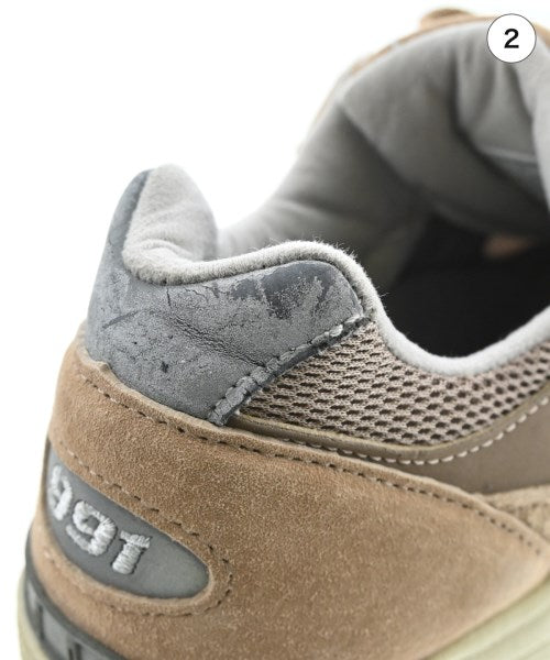 New Balance 運動鞋