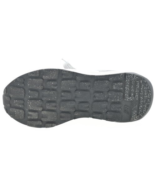 New Balance 運動鞋