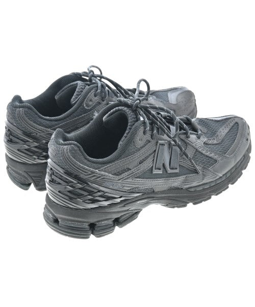 New Balance 運動鞋