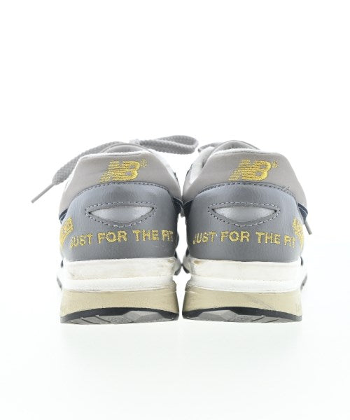 New Balance 運動鞋