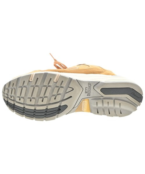 New Balance 運動鞋