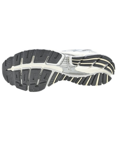 New Balance 運動鞋