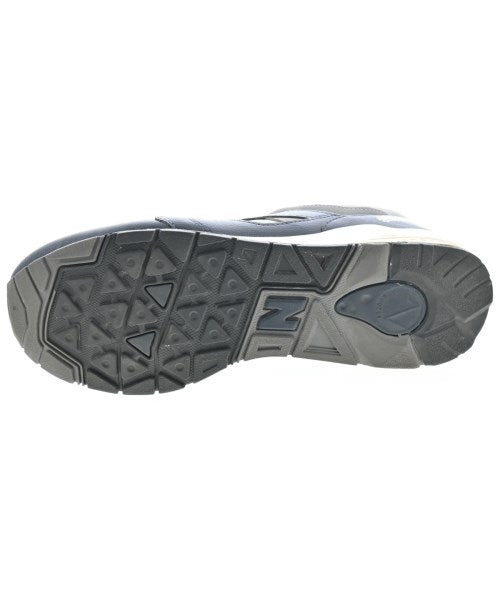 New Balance 運動鞋