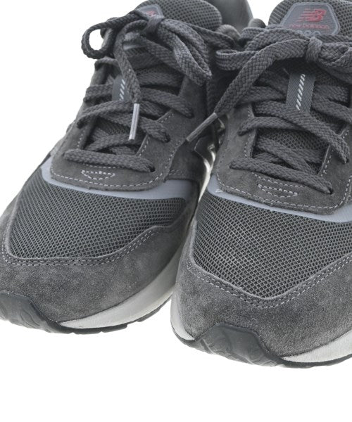 New Balance 運動鞋