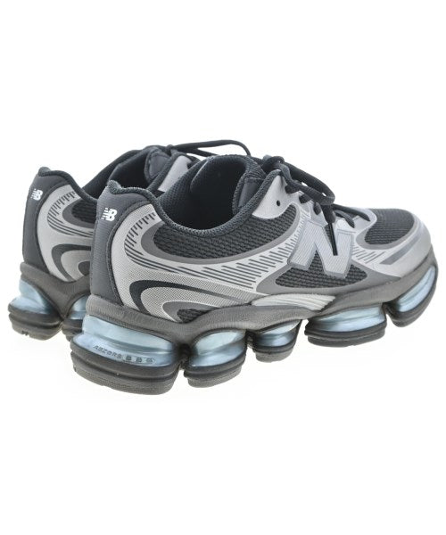 New Balance 運動鞋