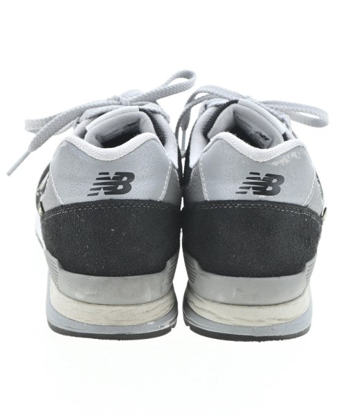 New Balance 運動鞋