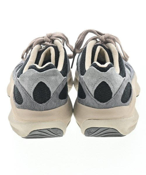 New Balance 運動鞋