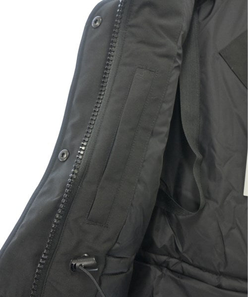 CANADA GOOSE 羽絨大衣