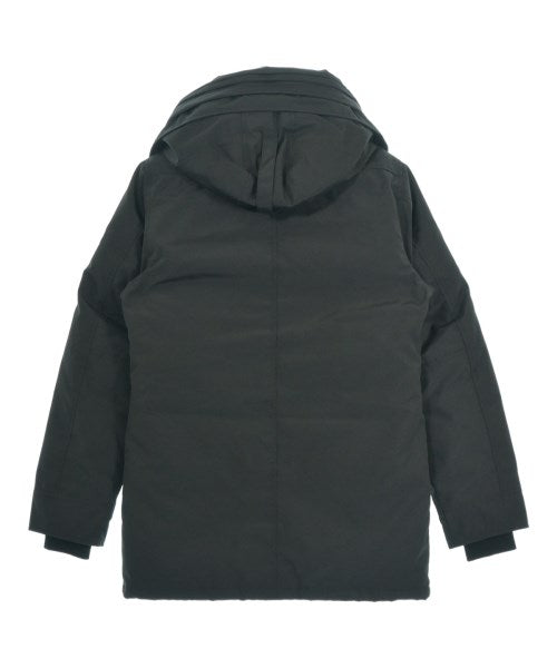 CANADA GOOSE 羽絨夾克/背心
